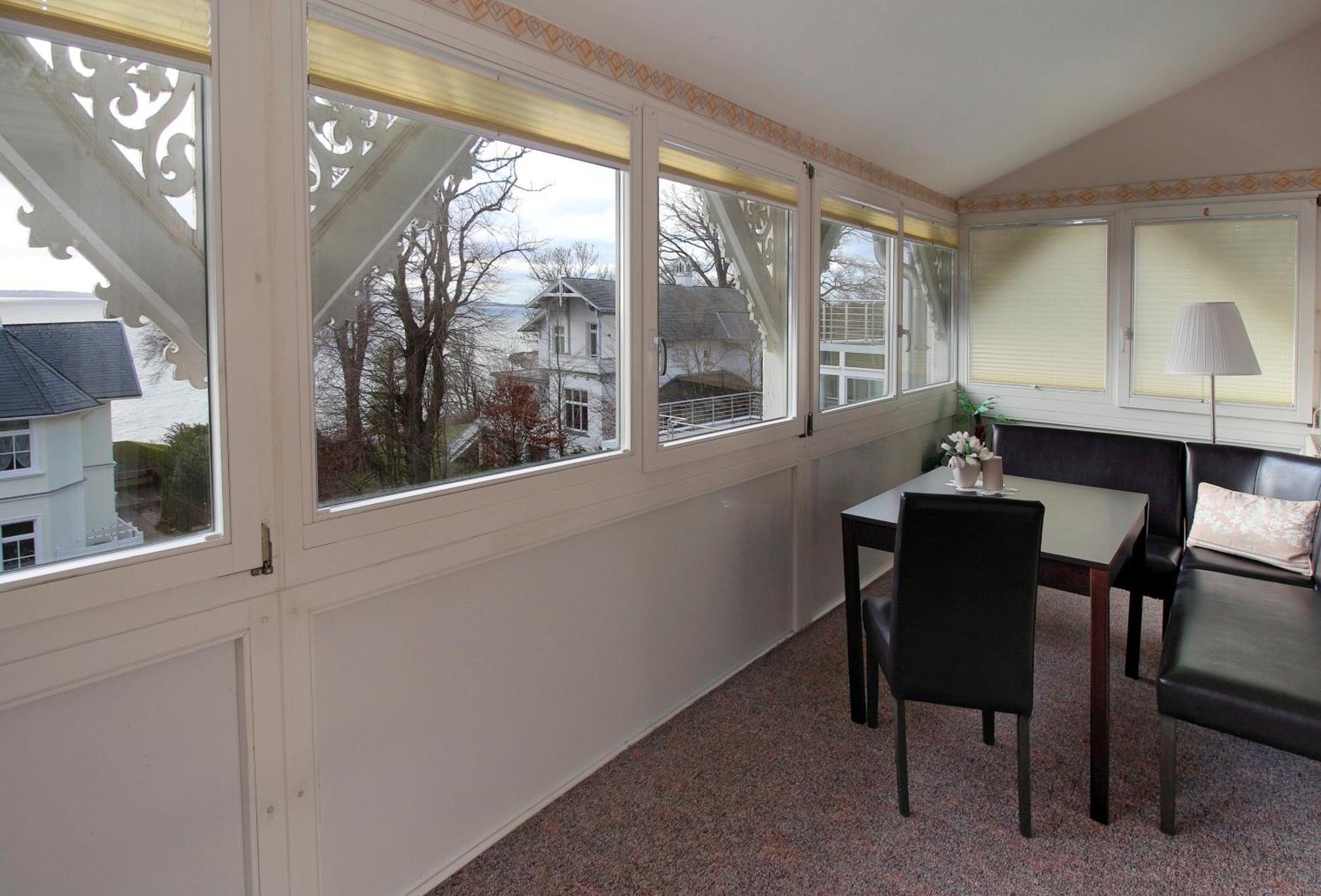 Villa Ostseelilie - Appartements Mit Balkon Und Meerblick ساسنيتز الغرفة الصورة