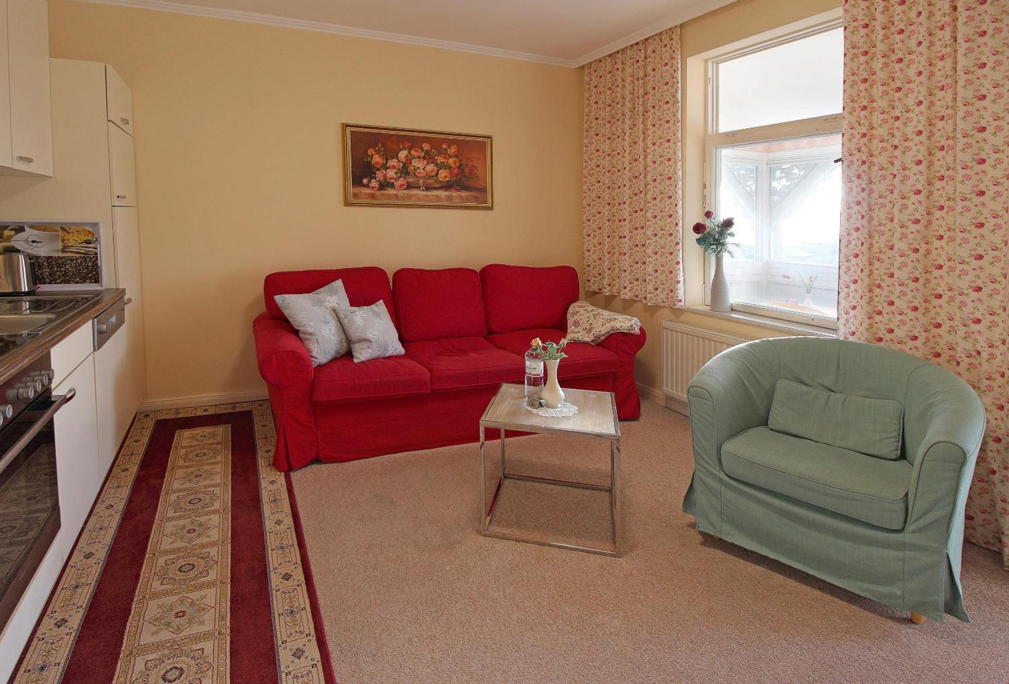 Villa Ostseelilie - Appartements Mit Balkon Und Meerblick ساسنيتز الغرفة الصورة