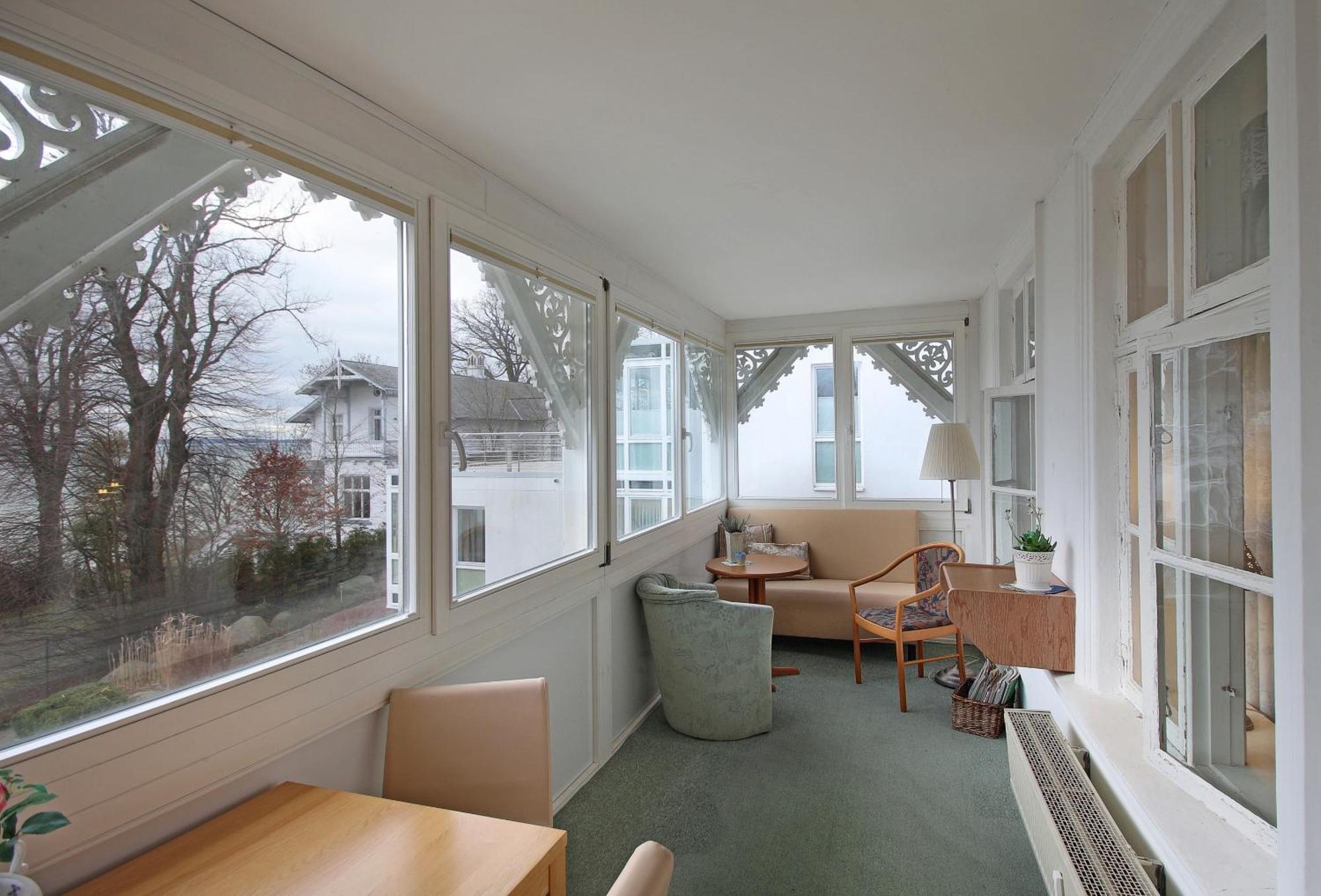 Villa Ostseelilie - Appartements Mit Balkon Und Meerblick ساسنيتز الغرفة الصورة